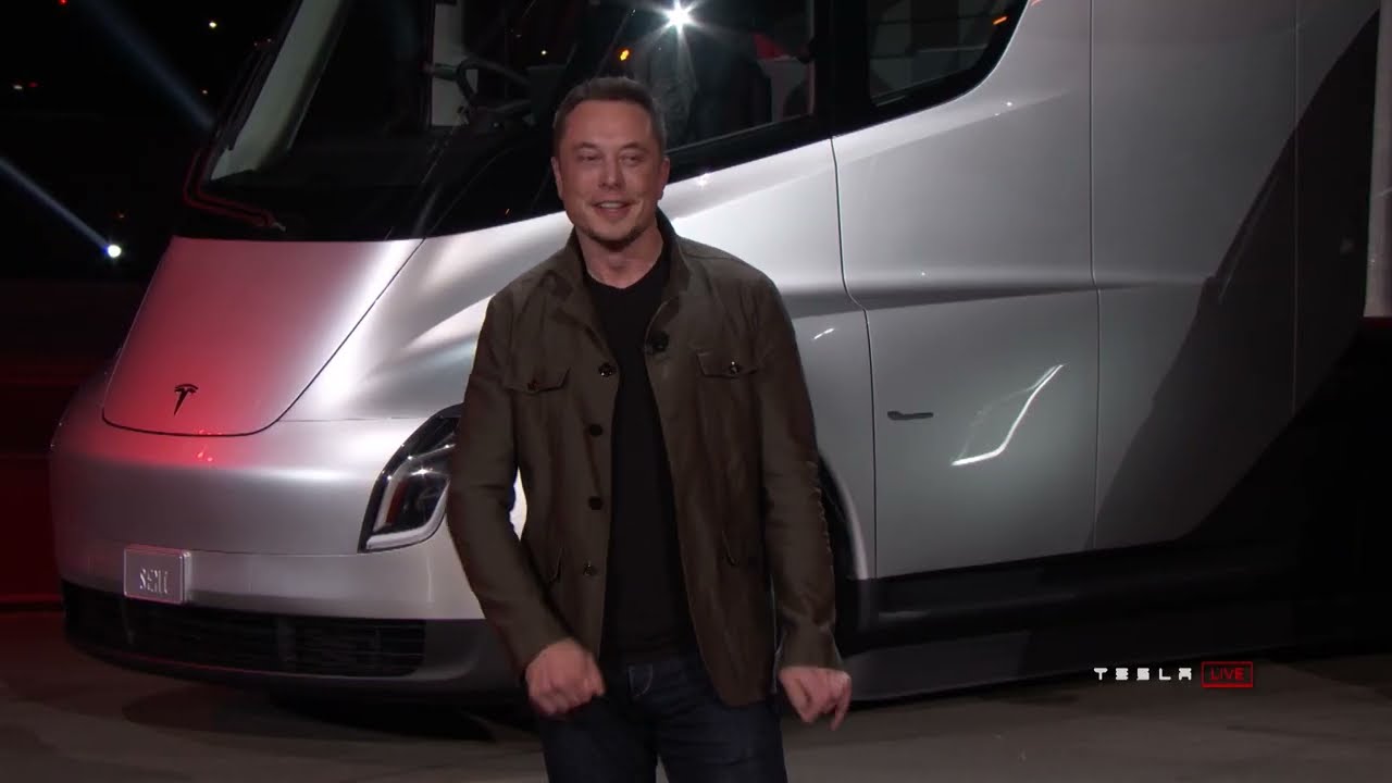 Представлены Tesla Semi и Roadster.