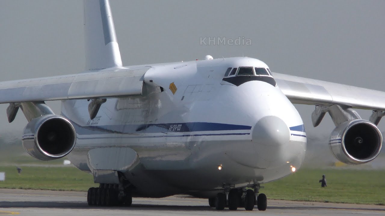 вылет Ан-124 Руслан RA-82035