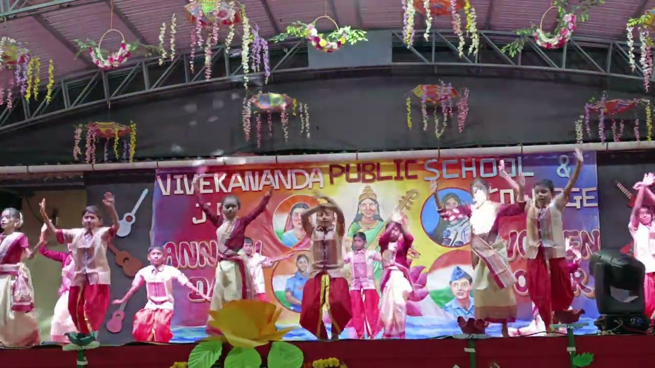 Bihu dance video #dancevideo #dance #dancerlife #school #dancesong #annualday #youtube 