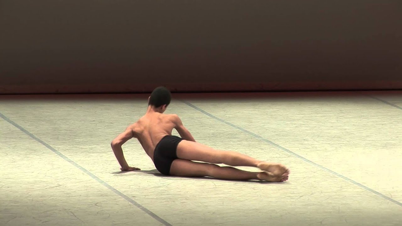 Prix de Lausanne 2011 - Contemporary Selections - Edivaldo Souza da Silva