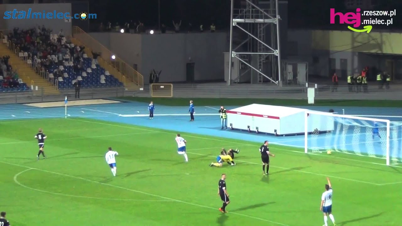 Bramki Stali Mielec w II lidze - jesień 2013 na Stadionie Miejskim w Mielcu