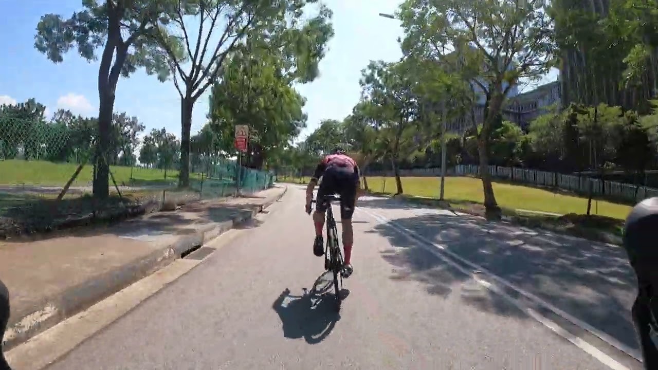 Test riding the new Giant Propel with Cadex 65mm with a TCR and Cadex 36mm