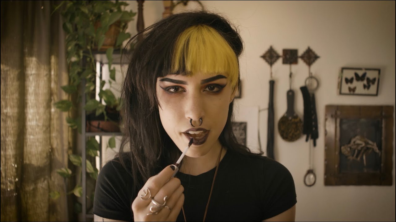 Joker's Hand - Goth Girlfriend (OFFICIAL MUSIC VIDEO)