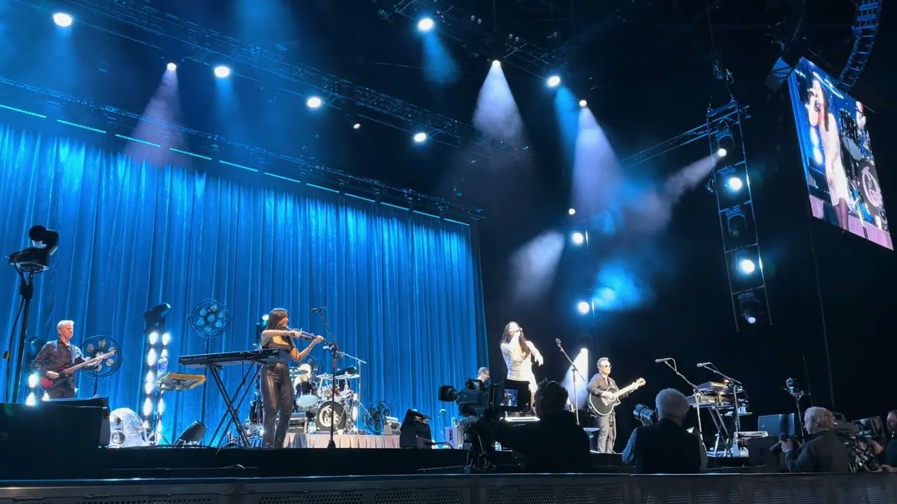The Corrs - Only when I sleep - 4K UHD - Front Row Ovo Hydro Sec Glasgow - 2024