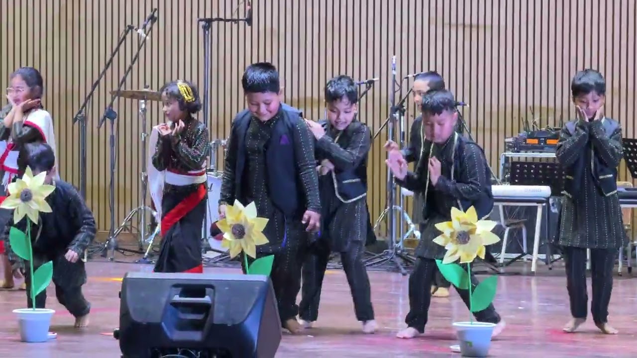 Siri Siri - Euro Annual Day 2082