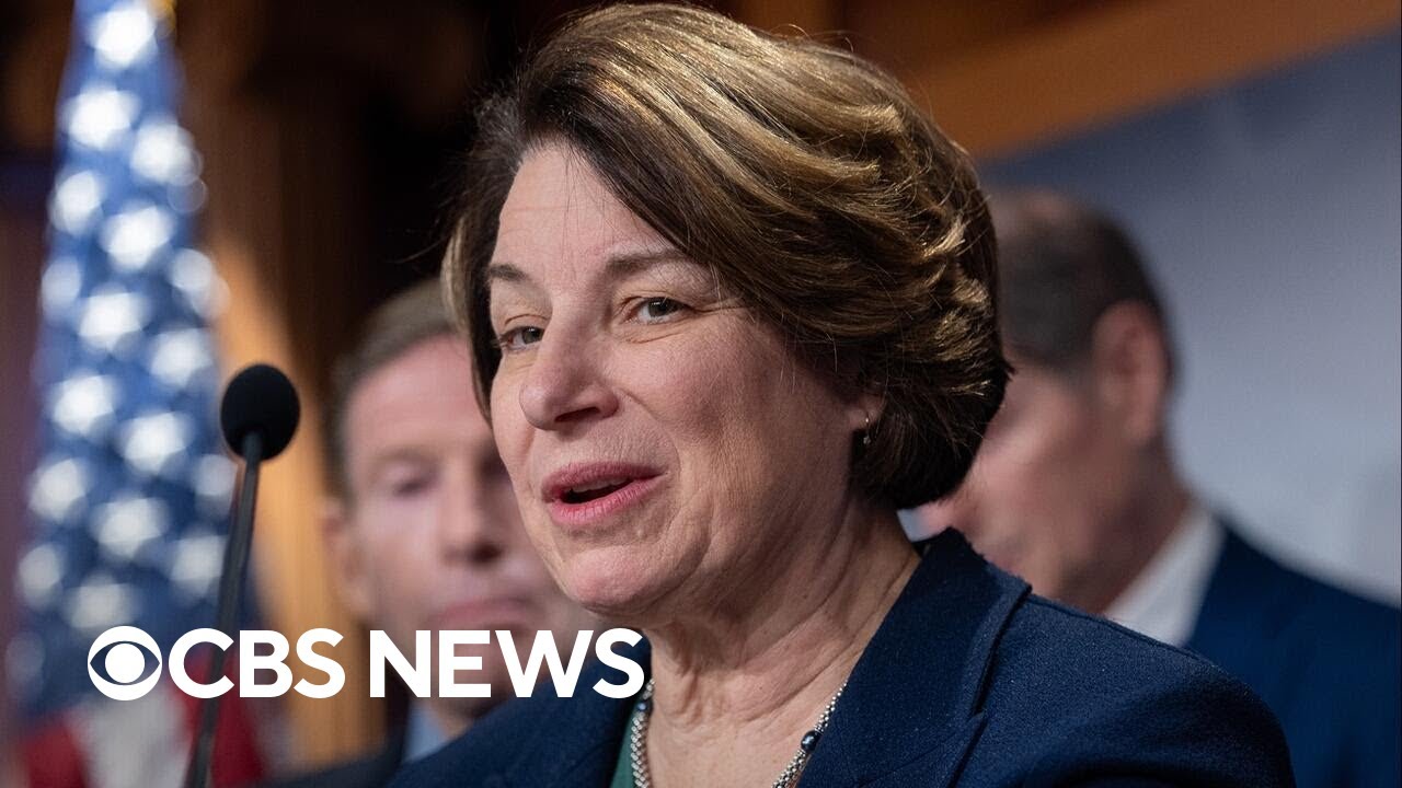 Sen. Amy Klobuchar files to run for Minnesota governor