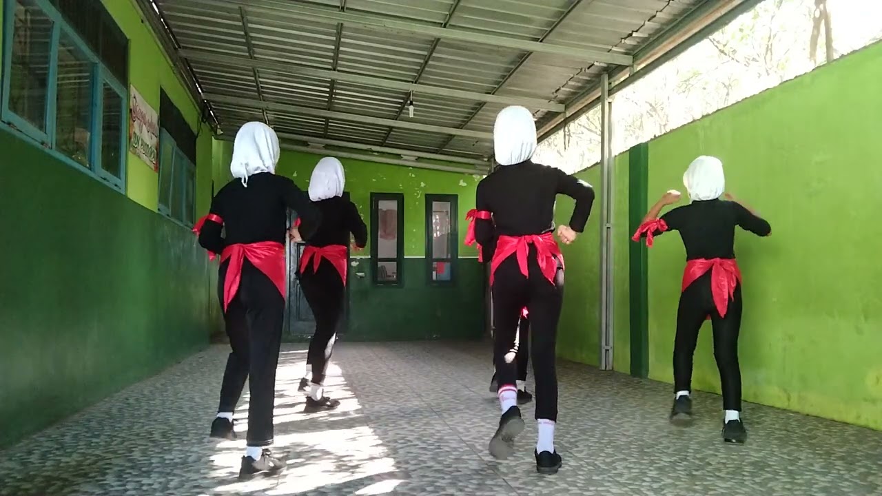 Senam Poco- Poco,Sanggar Anura SDN Pekodokan.