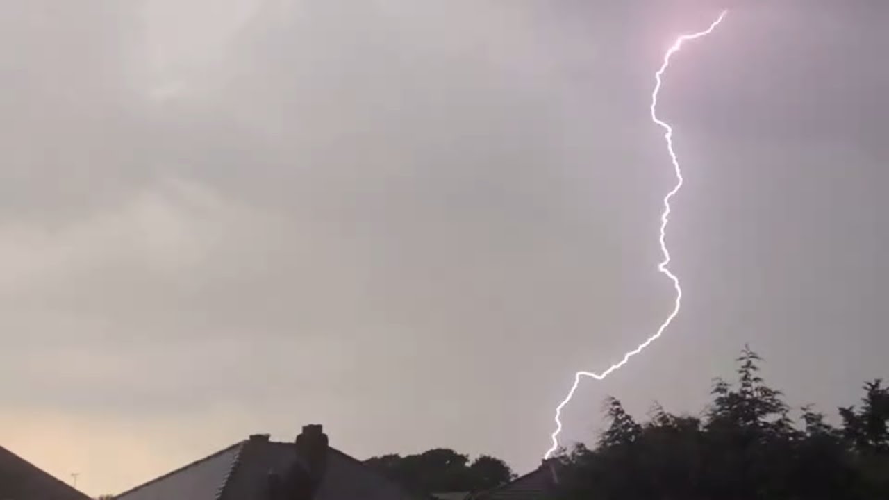 Strong Thunderstorm - 12 June 2023 - Manchester, UK
