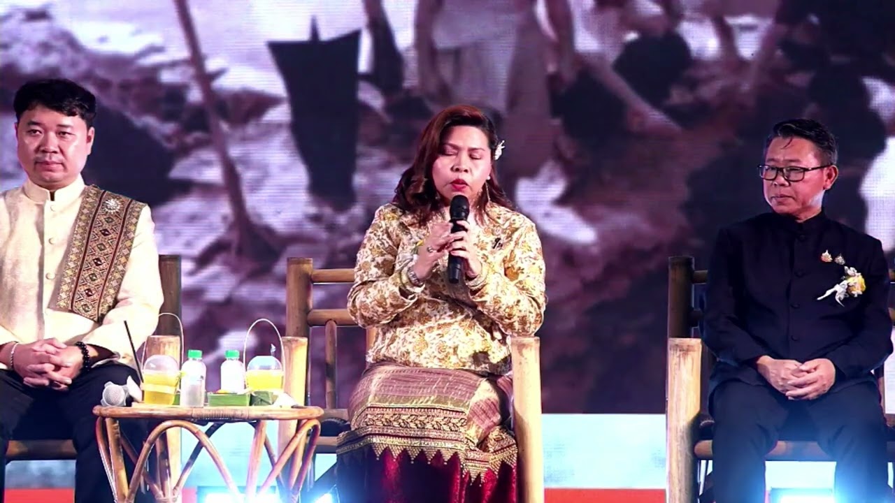 สกรุ๊ปแถลงข่าว