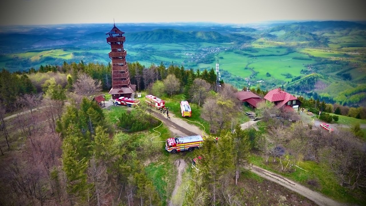 11.5.2023 Do cvičení na Velkém Javorníku se zapojily hasičské Tatry, včetně legendární 148 | HZS MSK