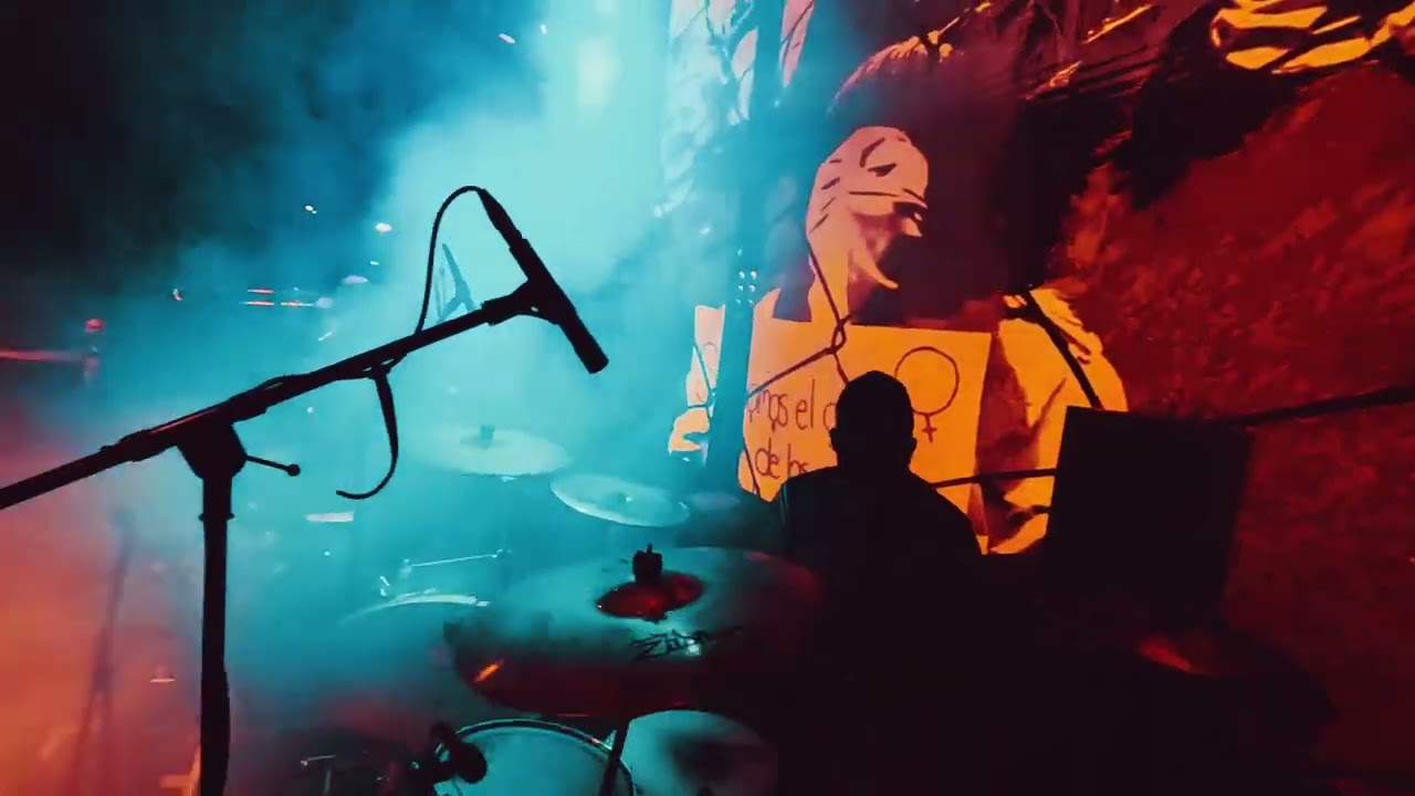 Sekta core /Tiempos de cobardía / Linda Owlen(Tijuana No) /NEZATITLAN