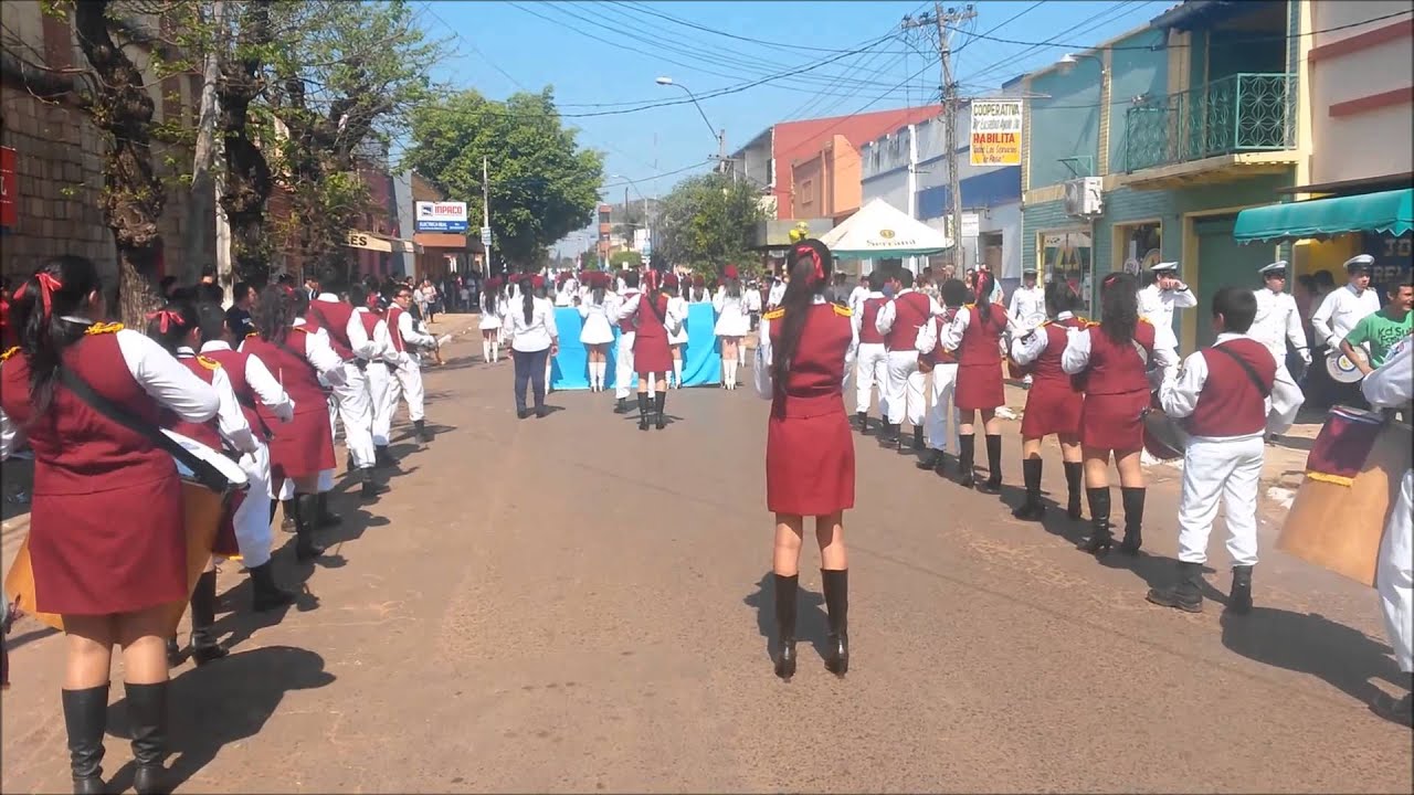 CNNU Bandaliza y Chiroleras Desfile en la ciudad de Eusebio Ayala