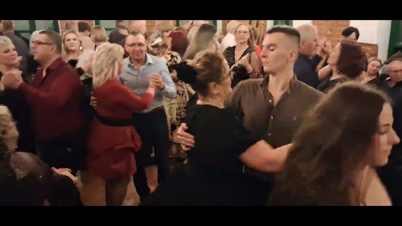 15.02.2026r. I ruszyli wszyscy do poleczki z Kapelą Bursów w Szydłowcu