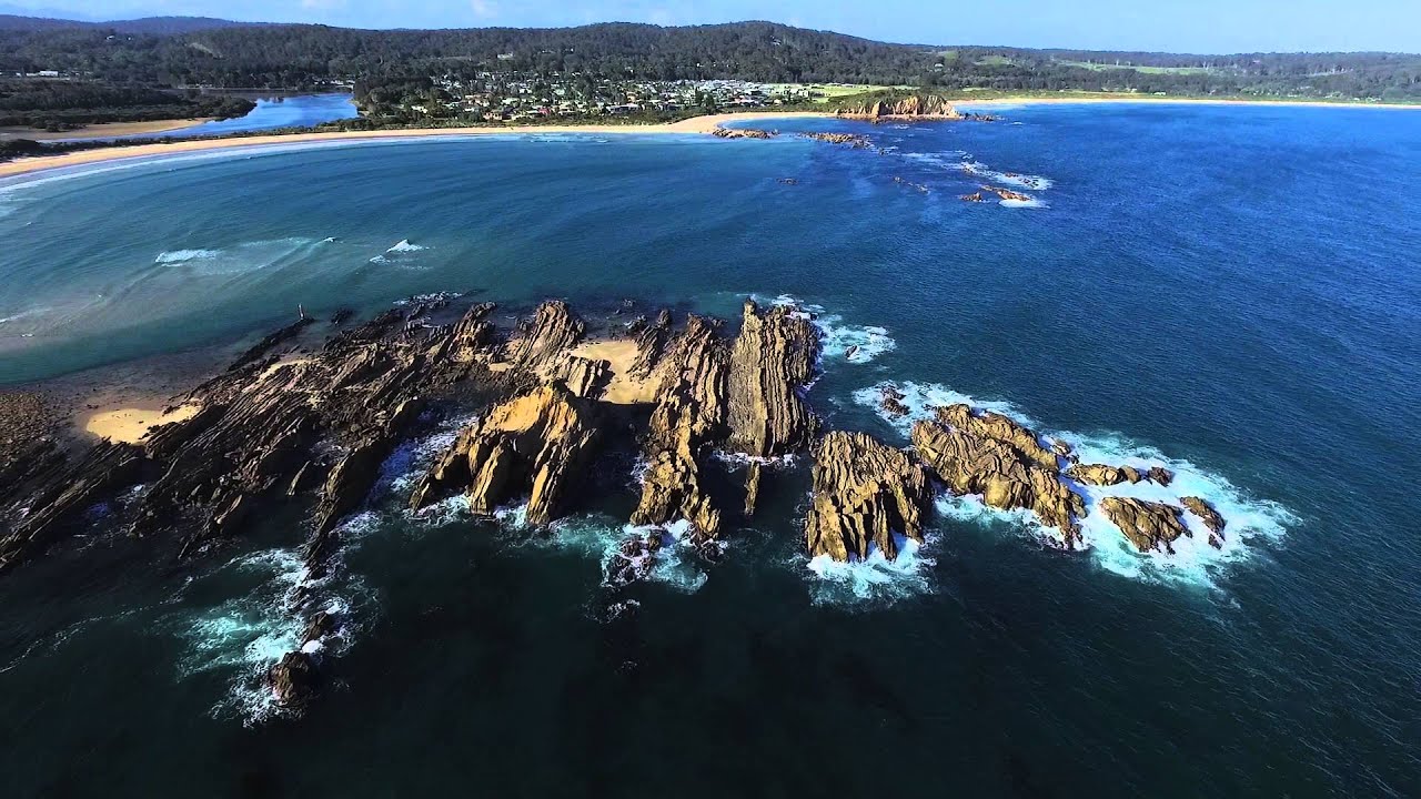 Tomakin River from drone