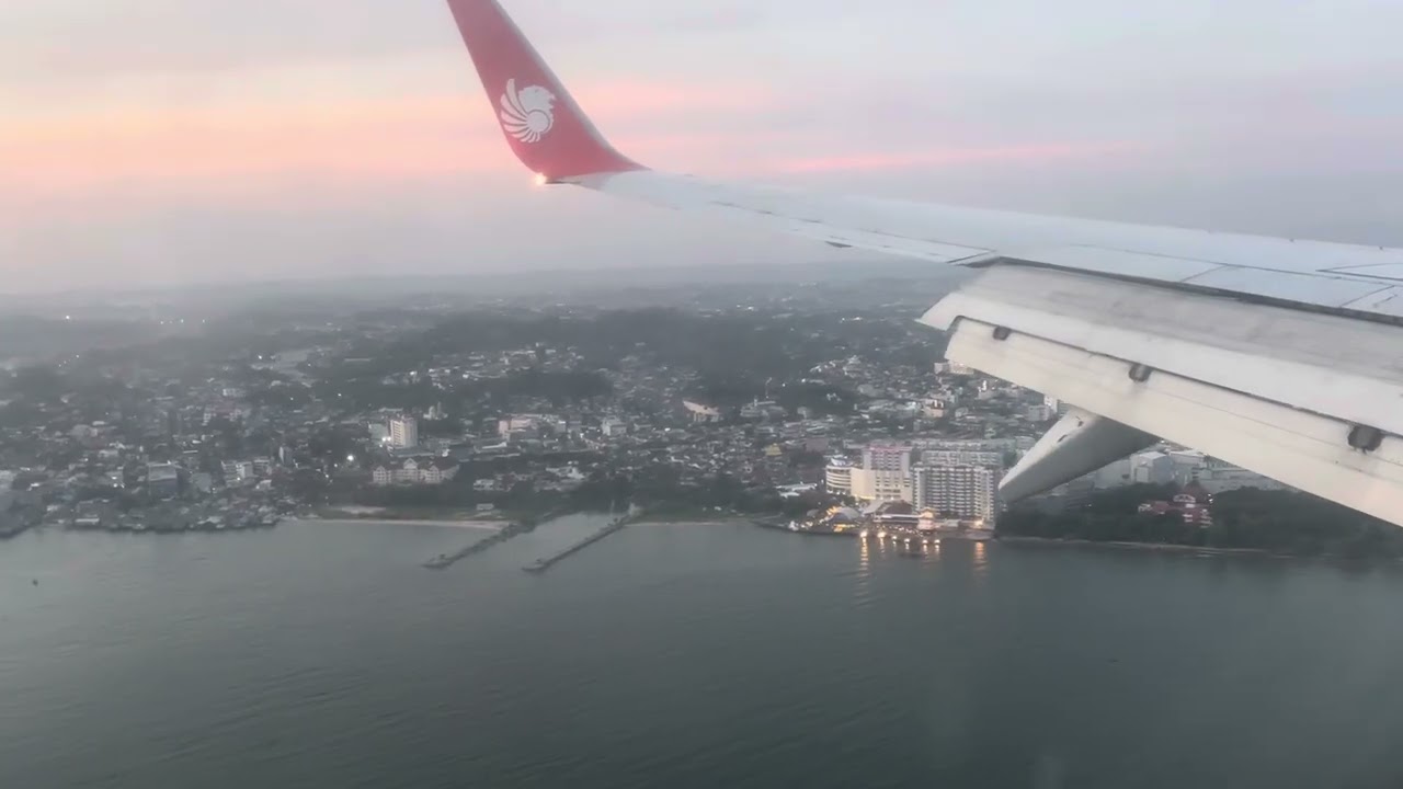 LION AIR Boeing 737-800NG Landing at Sepinggan Airport, Balikpapan(BPN)