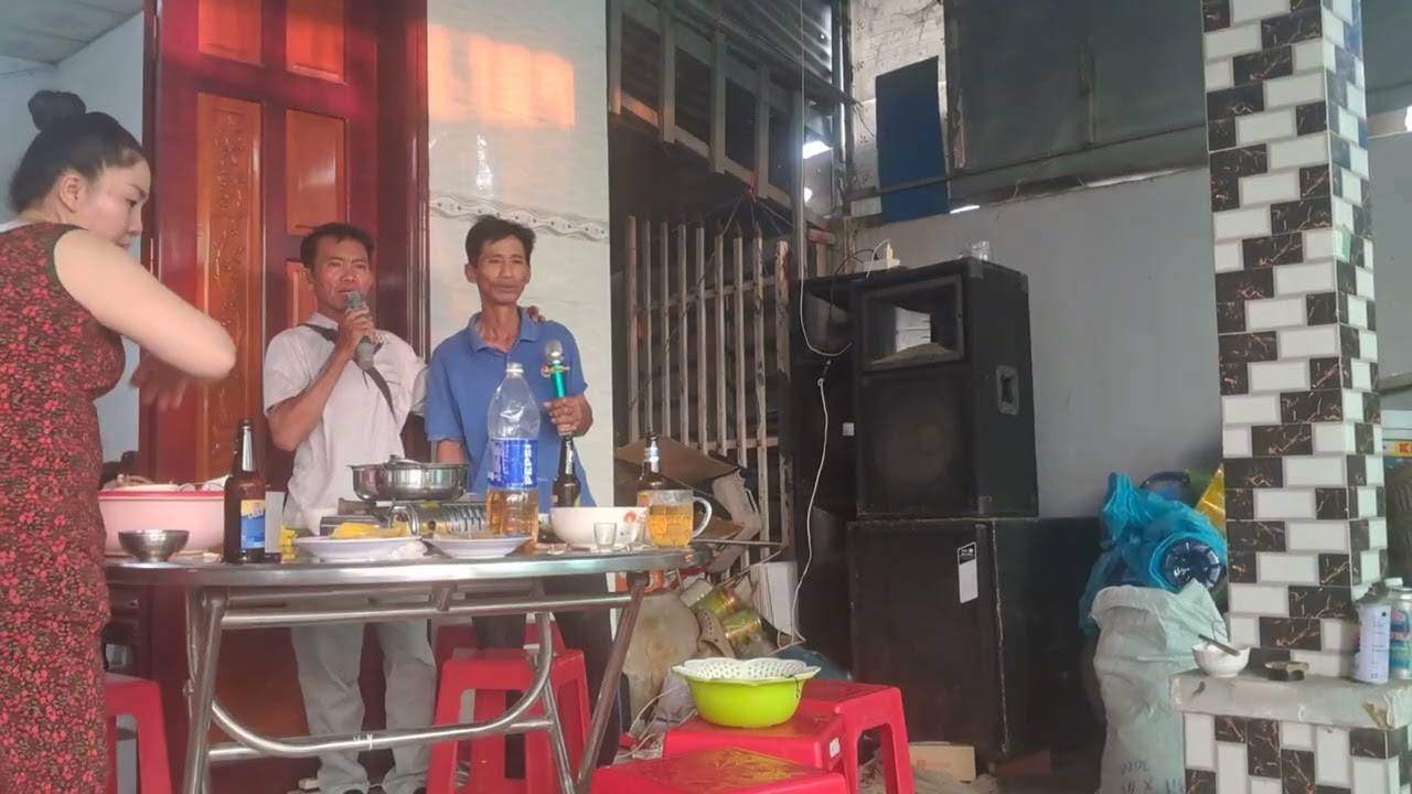 Quán Nửa Khuya ,,tân cổ ..29 tháng 1, 2026
