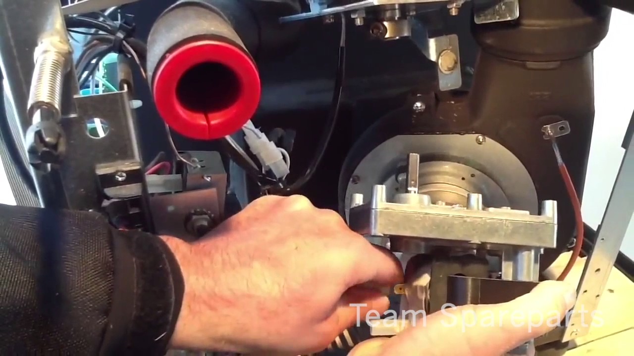 Guide vidéo - Comment changer un moteur à vitesses sur un poêle à granules