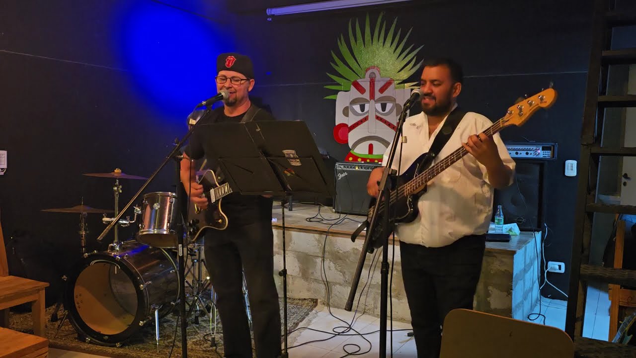 Los Javiertones - Azteca Bar, William Morris [13.12.25]