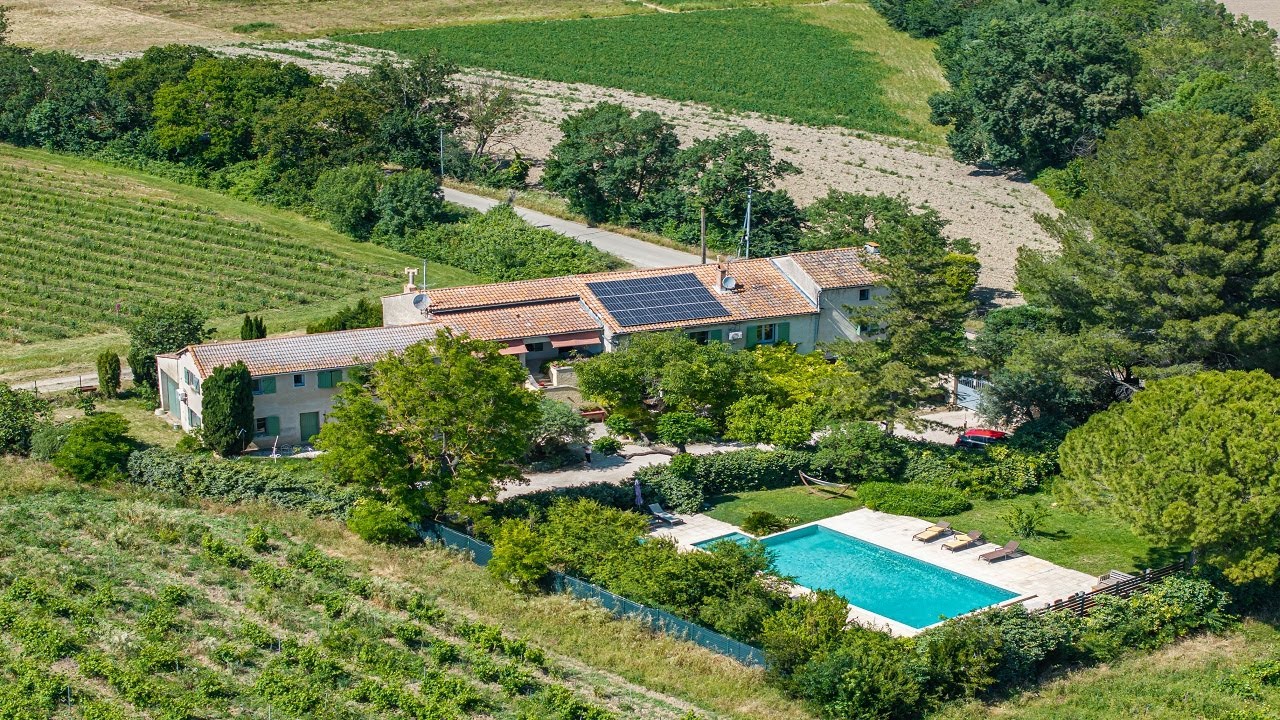 Mas Provençal au Calme Absolu - SORGUES