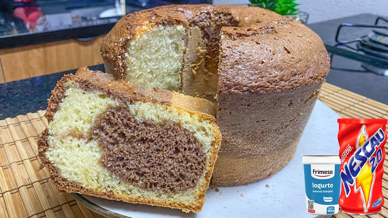 BOLO DE IOGURTE MESCLADO COM CHOCOLATE - MUITO FÁCIL DE FAZER !!!