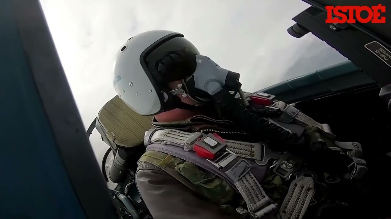 Rússia libera imagens de seus 'top guns' atacando alvos ucranianos