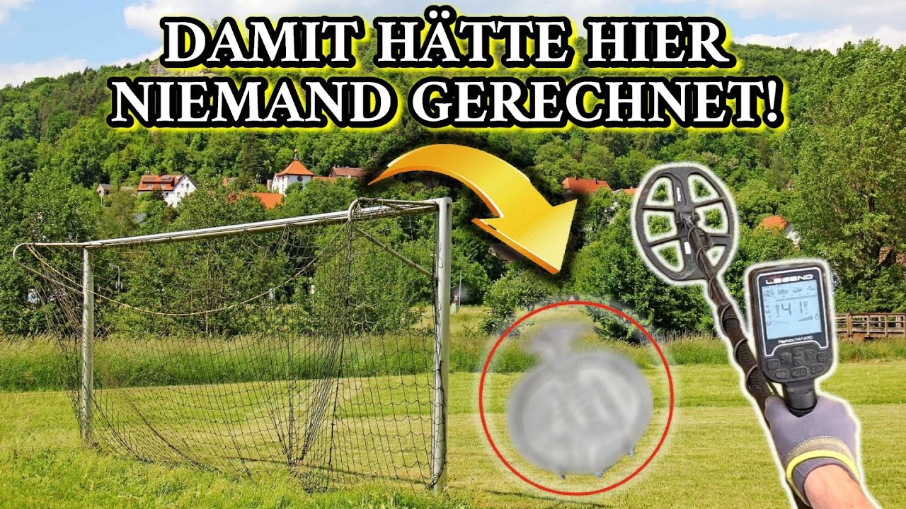 VERBOTEN!? Unerwarteter Schatzfund beim Sondeln auf dem Fußballplatz