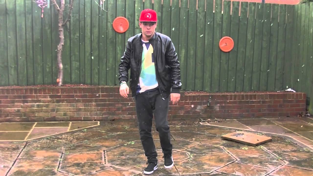 Cap Tricks - Sam Irwin Dance Illusionist