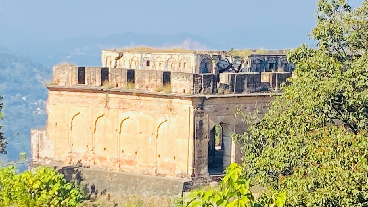 Sujanpur Tira - Build in 18th Century - Himachal Se