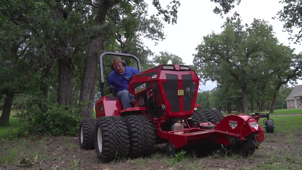 STEINER 450 Tractor & Attachments