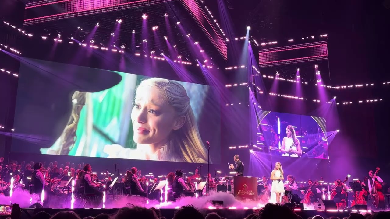 Avond van de Filmmuziek 2025 - Vajèn van den Bosch - Defying Gravity (Wicked) 