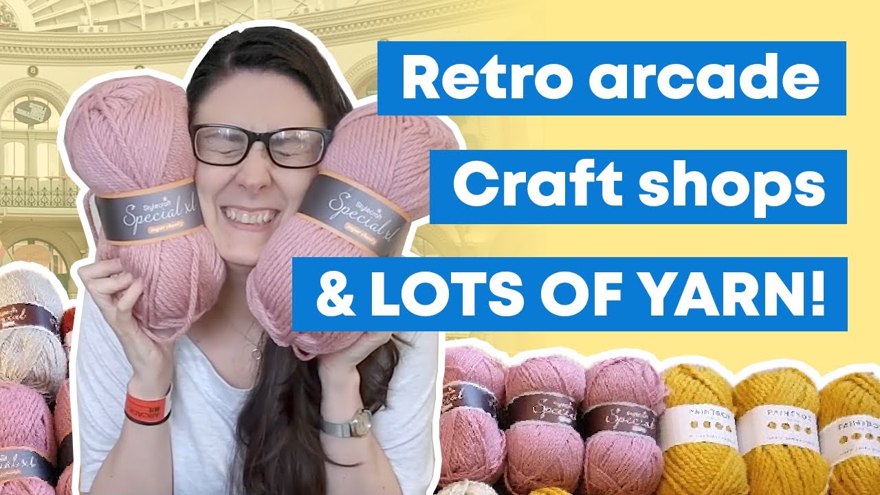 Gallivanting Around Leeds & Giant Yarn Haul Unboxing! [VLOG]