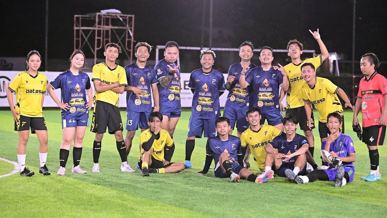 ⚽ Fun Football Tegal – Serunya Main di Tegal Sport Center! 🏃‍♂️🥅