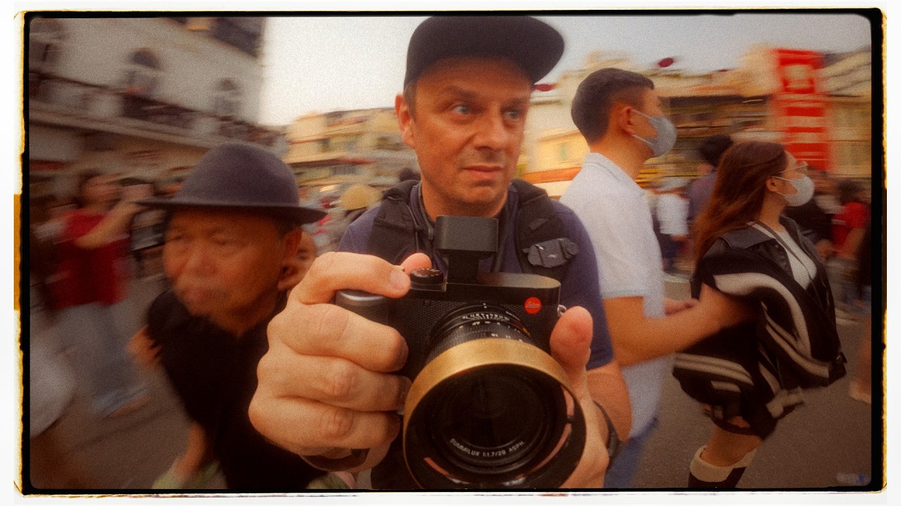A Day of Street Photography in Hanoi - Leica Q3