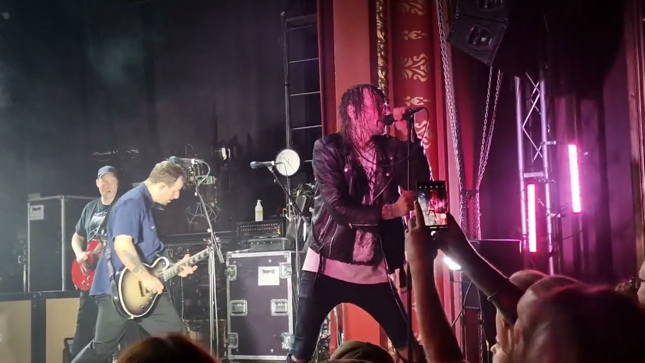 Kvelertak - Endling + Mjød + Bråtebrann (Live @ Olympia 2023)