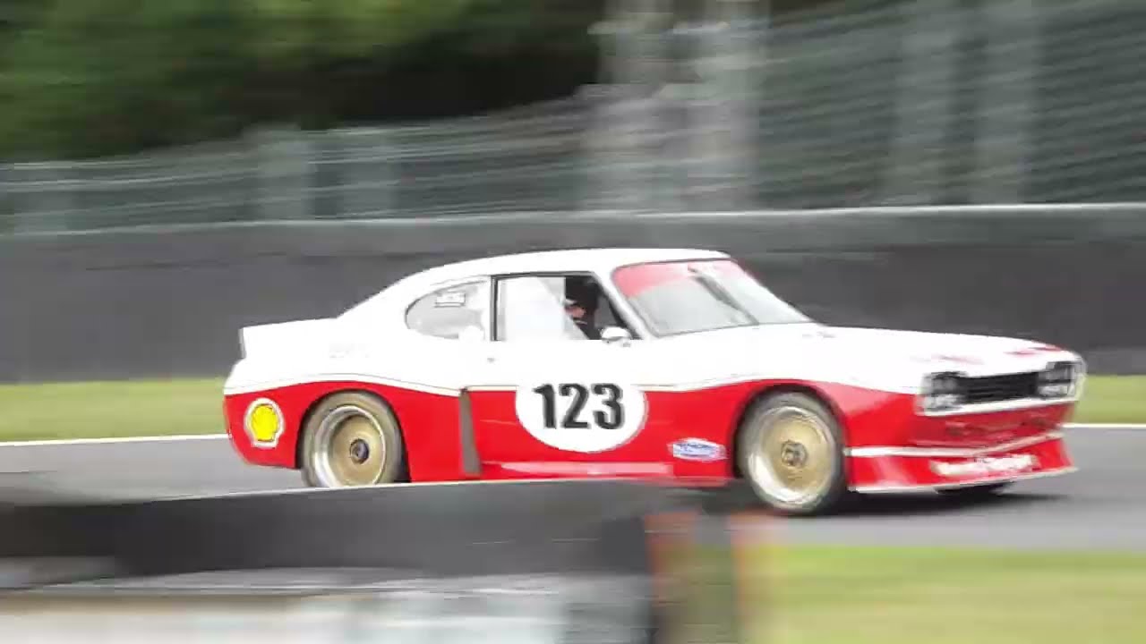 Gold Cup 2025 : CSCC Special Saloons + Modsports  Race 2 ( short version )