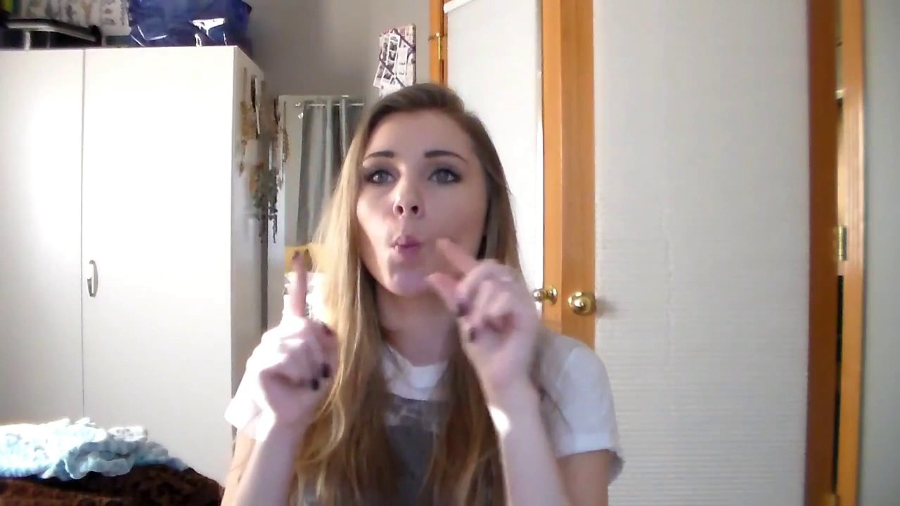[ASL] Cheyenna Clearbrook - Why We Should Change The Sign For 'Deaf'