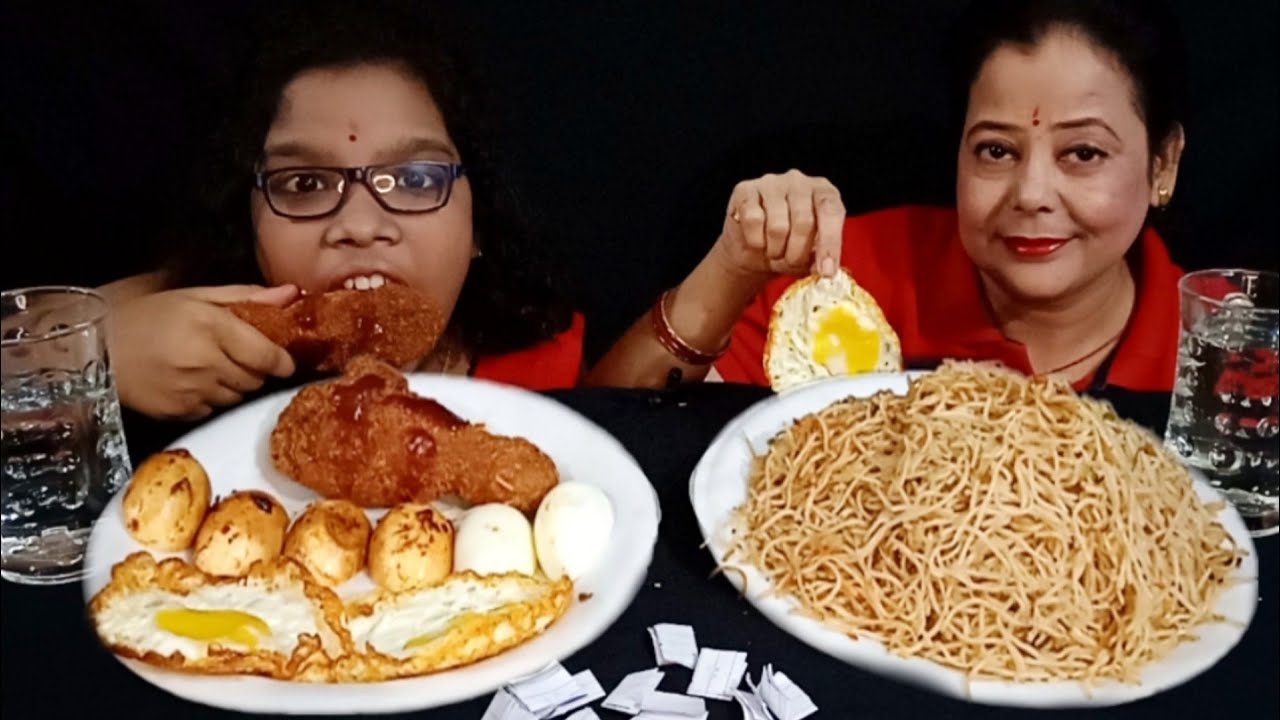 10 SECONDS CHOWMEIN EATING CHALLENGE|CHOWMEIN EGG POACH SUNNY SIDE EGG GHEE ROAST KFC DRUMSTICK#food