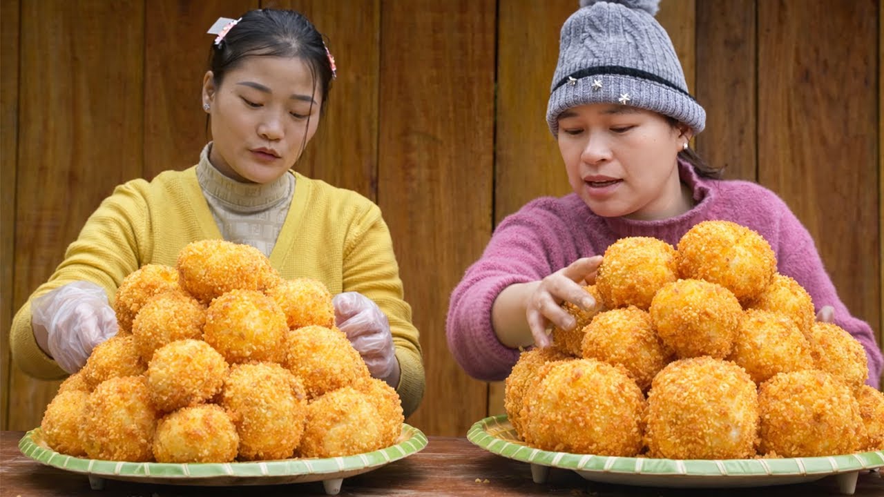 Street-Style Crispy Potato Balls: Crunchy Outside, Soft Inside