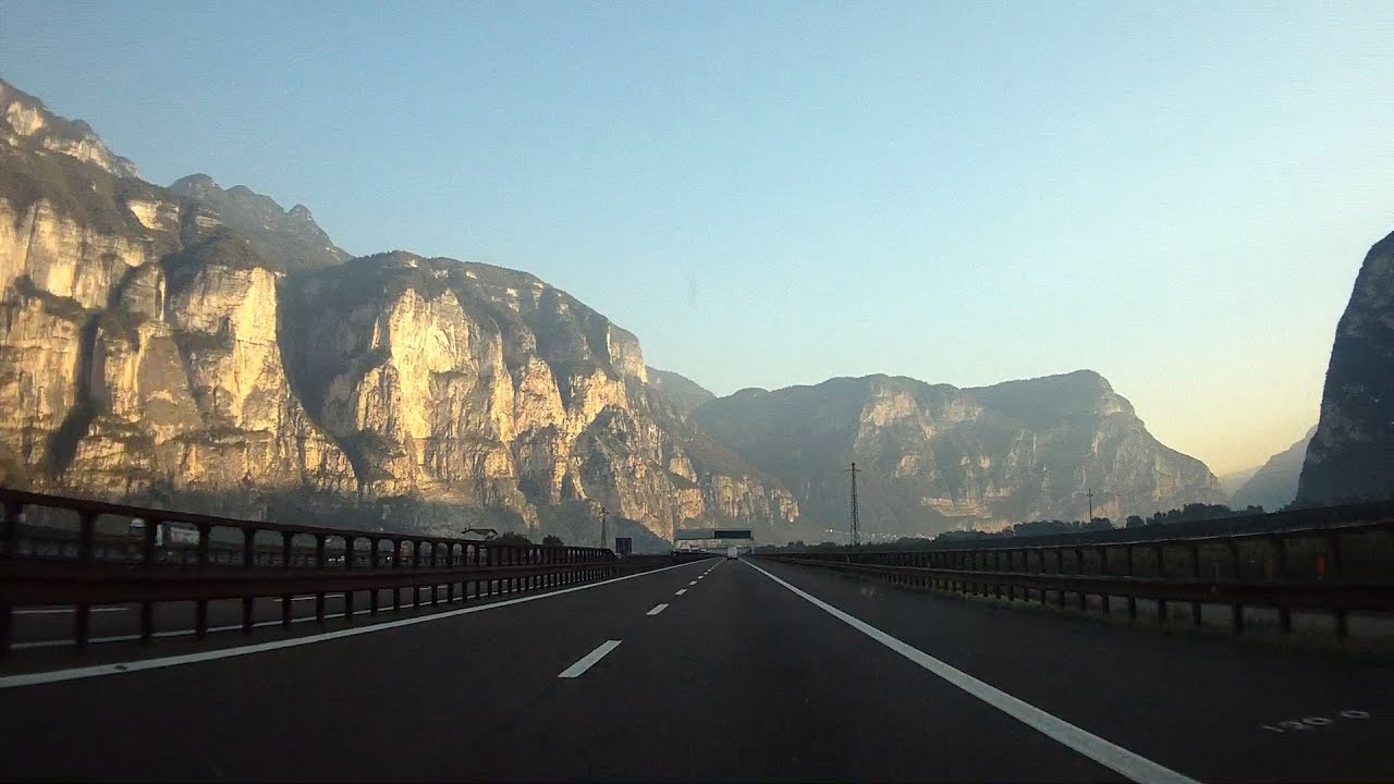 Italy: A22 Trento - Bolzano (Autostrada del Brennero)