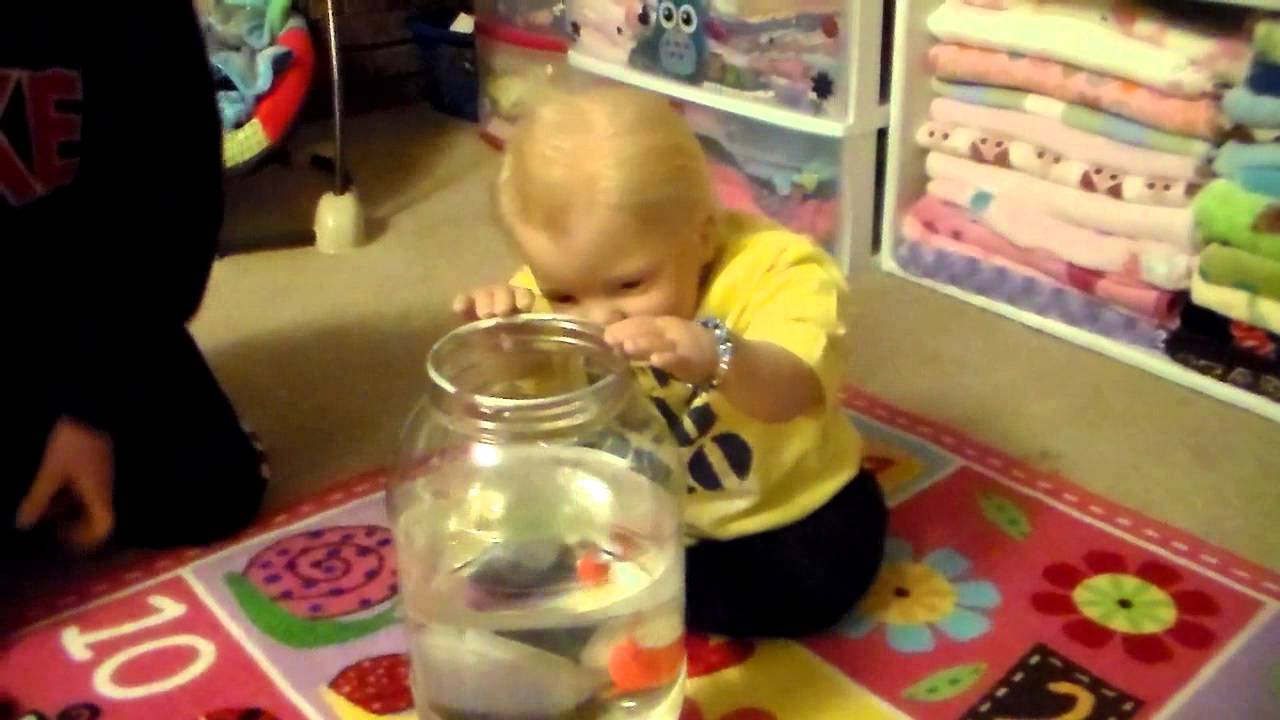 Joey playing a cute prank on Maddox :)