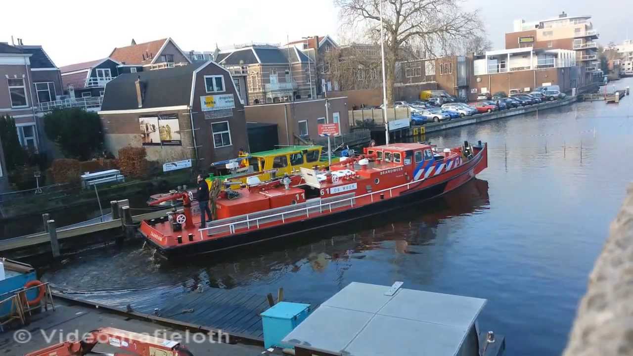 Brandweer Zaanstad - 8061 naar brand in bedrijf (ZEER GROOT) (GRIP: 2) westzanerdijk 301 Zaandam