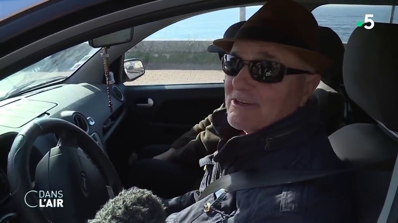 Coronavirus : la France en alerte- Reportage #cdanslair 24.02.2019
