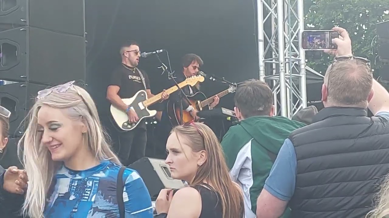 Rosadocs at Tramlines Sheffield