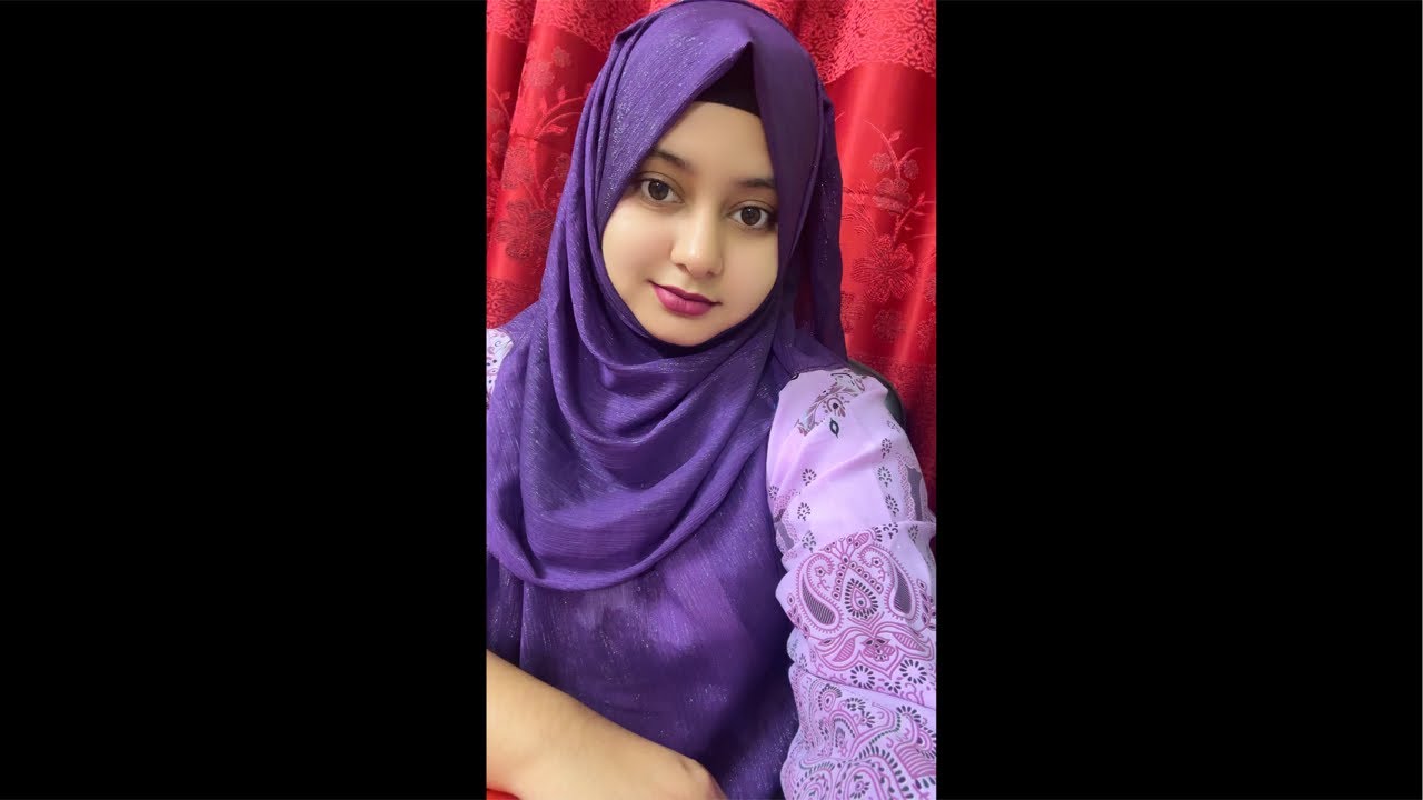 Farzana Khan is live