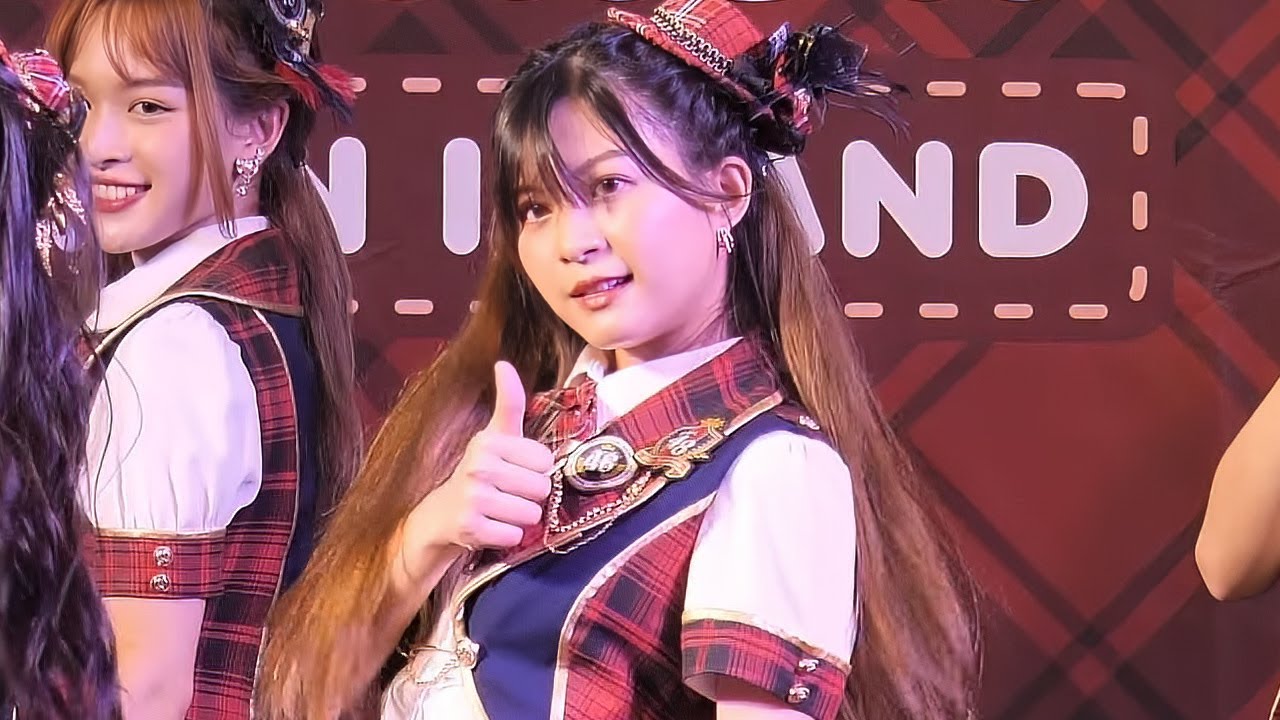 BNK48 Popper - ดีอะ @ BNK48 13th 