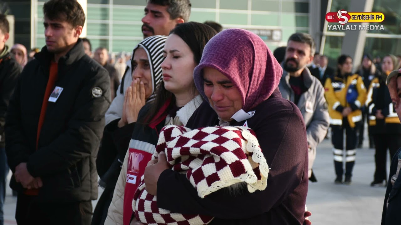 Şehit Piyade Uzman Çavuş Mustafa IŞIK Seydişehir Şehidini Son Yolculuğuna uğurlandı