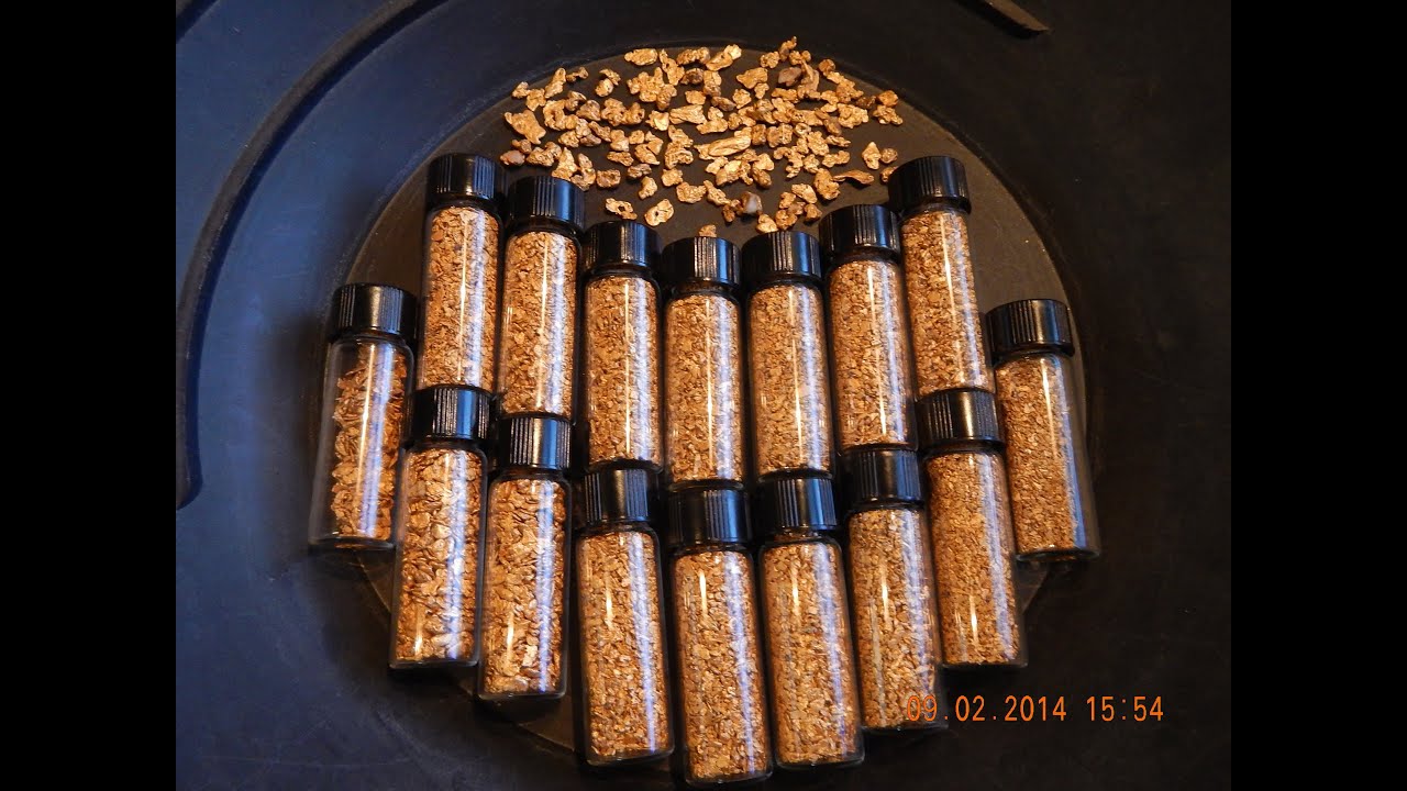 15 OZ. ROGUE RIVER GOLD 2015