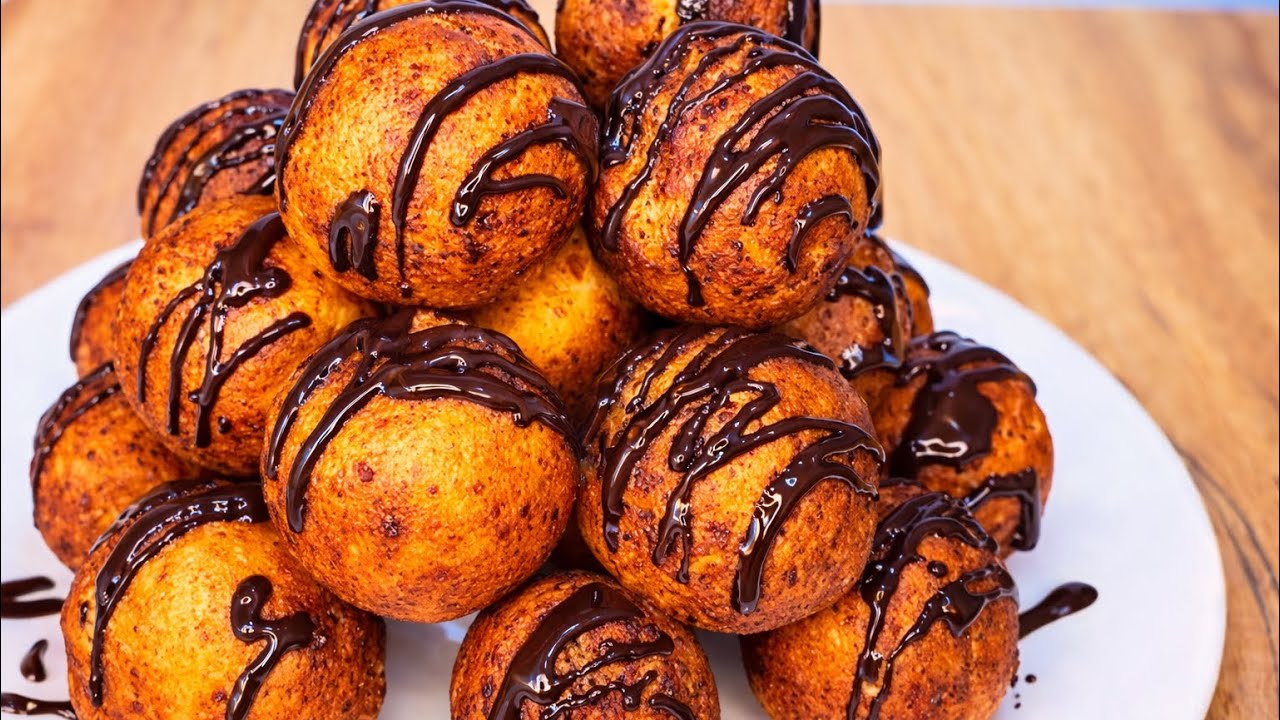 Творожные шарики к чаю . Вкусно и просто .