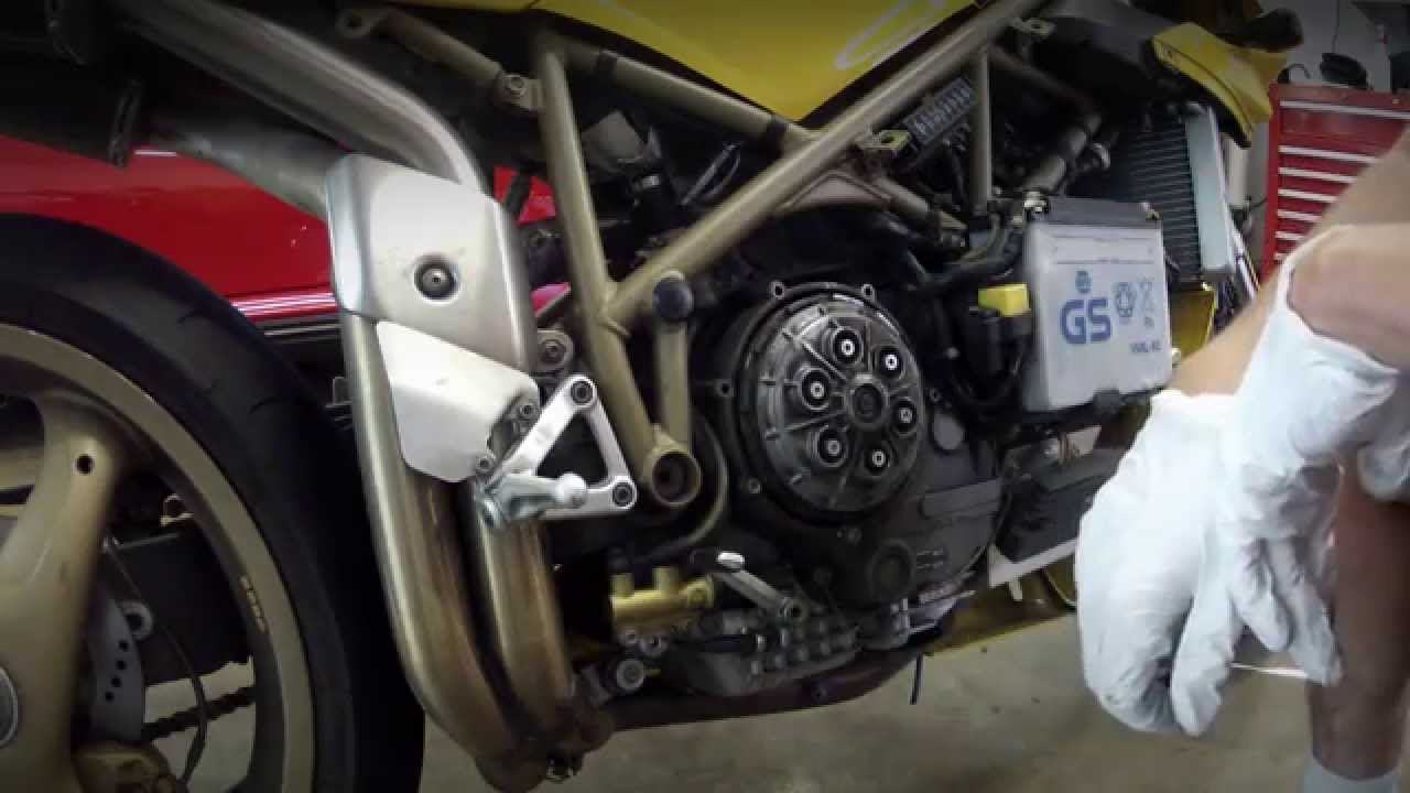Как заменить ступицу сухого сцепления Ducati — Замена сцепления