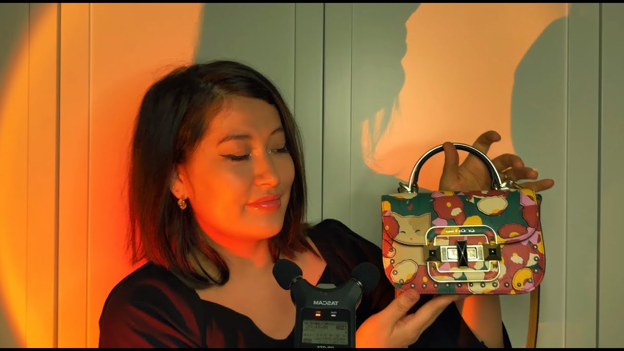 ASMR: Что в моей сумке | What’s In My Bag | Tapping & Whispering #asmr #bagasmr #шёпот #асмр #25